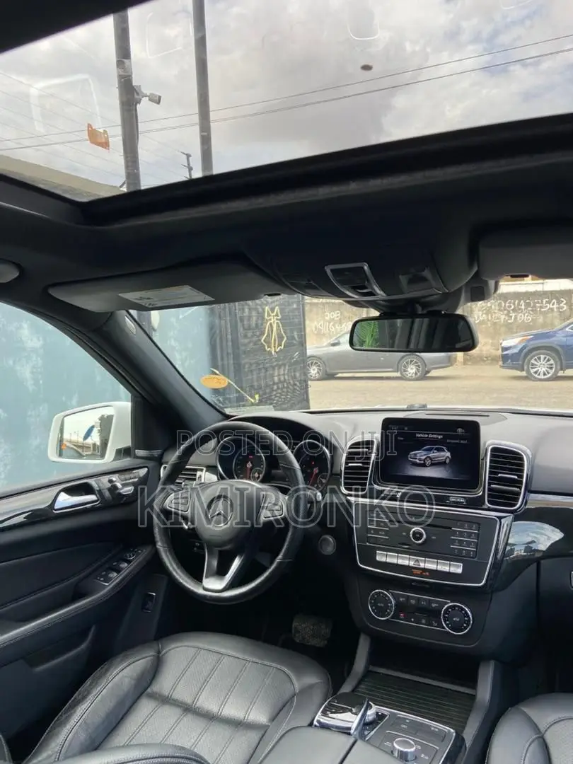 Mercedes-Benz GLE-Class 2017 White