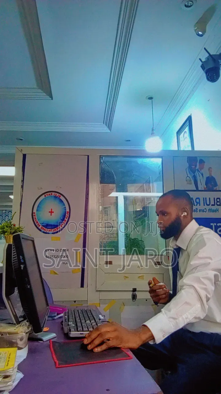 Front Desk / Receptionist
