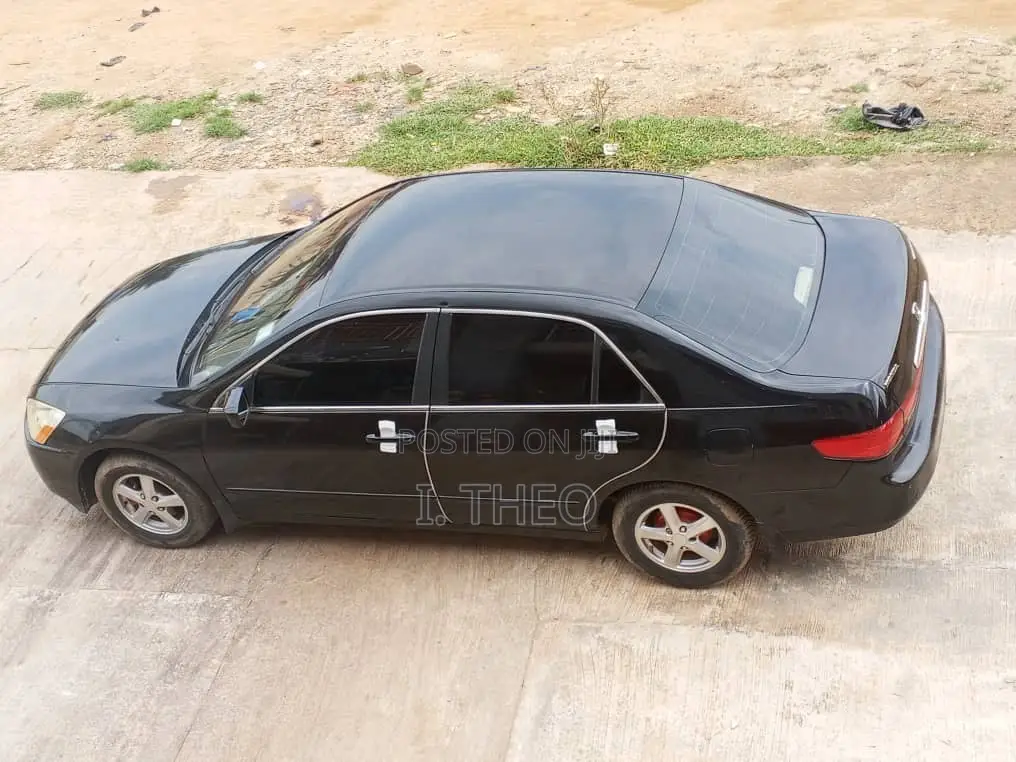 Honda Accord 2006 Black