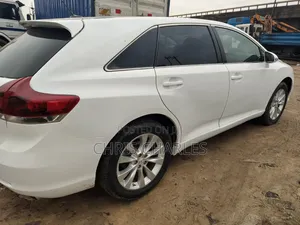 Toyota Venza 2015 White