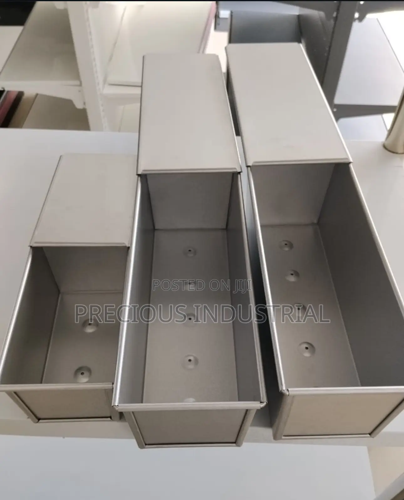 Foreign Baking Pan