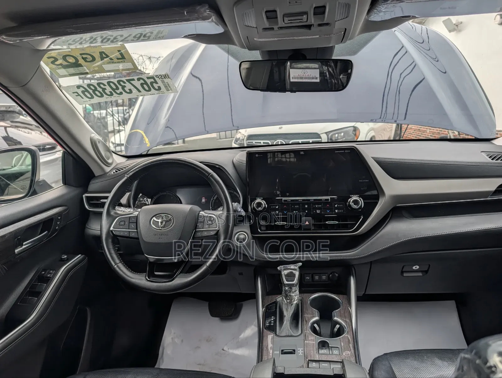 Toyota Highlander Limited 2021 Blue