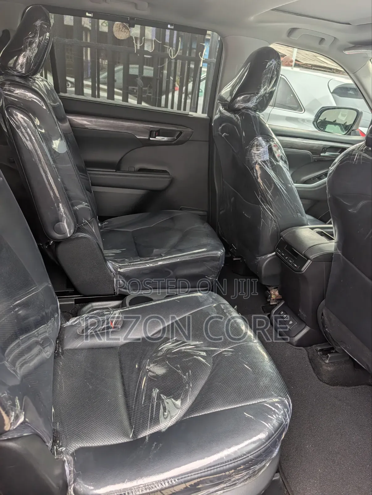 Toyota Highlander Limited 2021 Blue