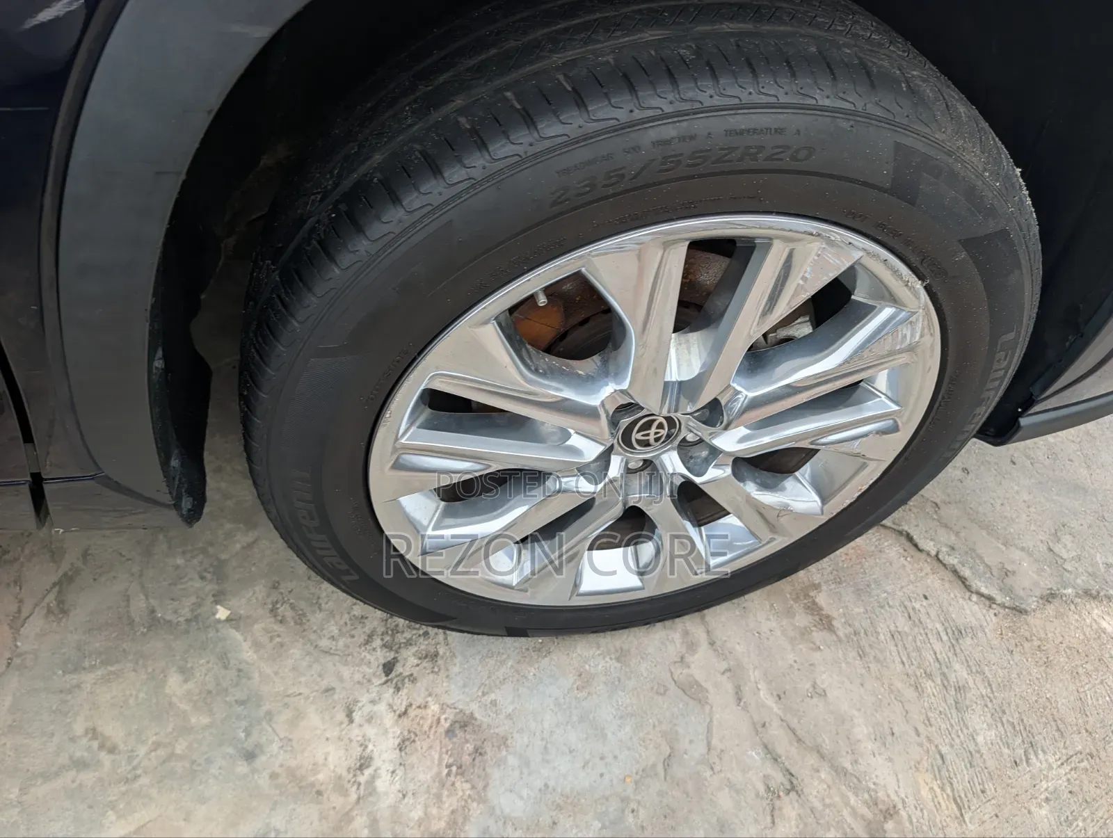 Toyota Highlander Limited 2021 Blue