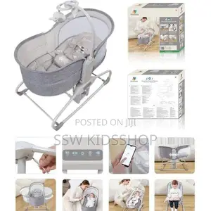 Mastela 4-in-1 Deluxe Multifunctional Bassinet