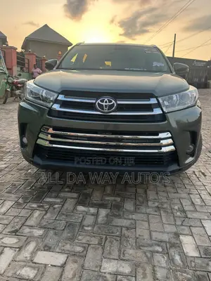 Toyota Highlander 2015 Burgundy