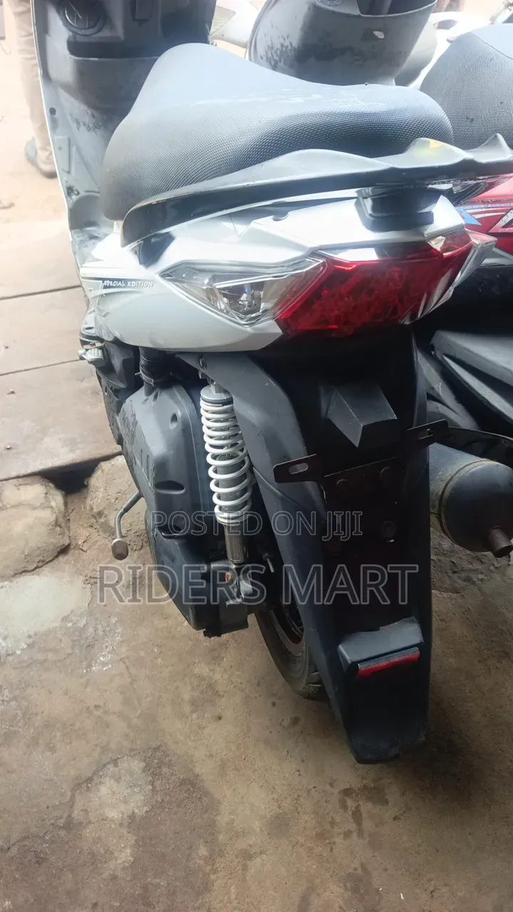 Kymco 2022 Gray