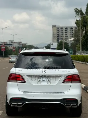 Mercedes-Benz M Class 2015 White