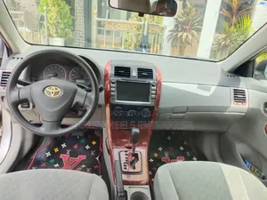 Toyota Corolla 2013 Silver