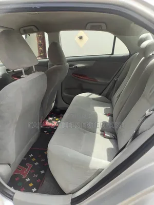 Toyota Corolla 2013 Silver