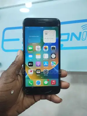 Apple iPhone 8 Plus 64 GB Black