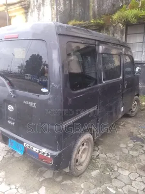 Daihatsu Hijet 2013 Blue