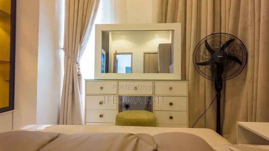 5 Bedroom/4/3