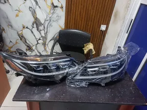 Headlight for Toyota Camry 3torch With Up and Down Daylight Model 2012