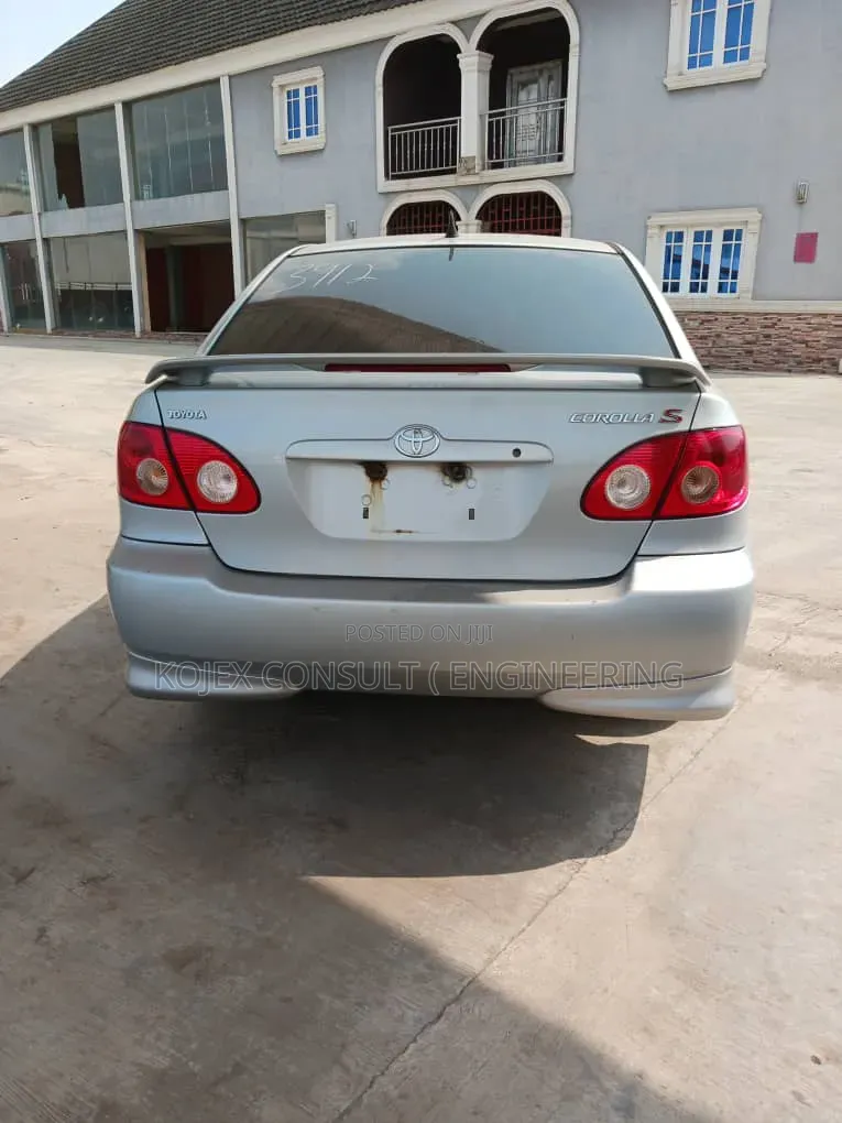 Toyota Corolla S 2006 Silver