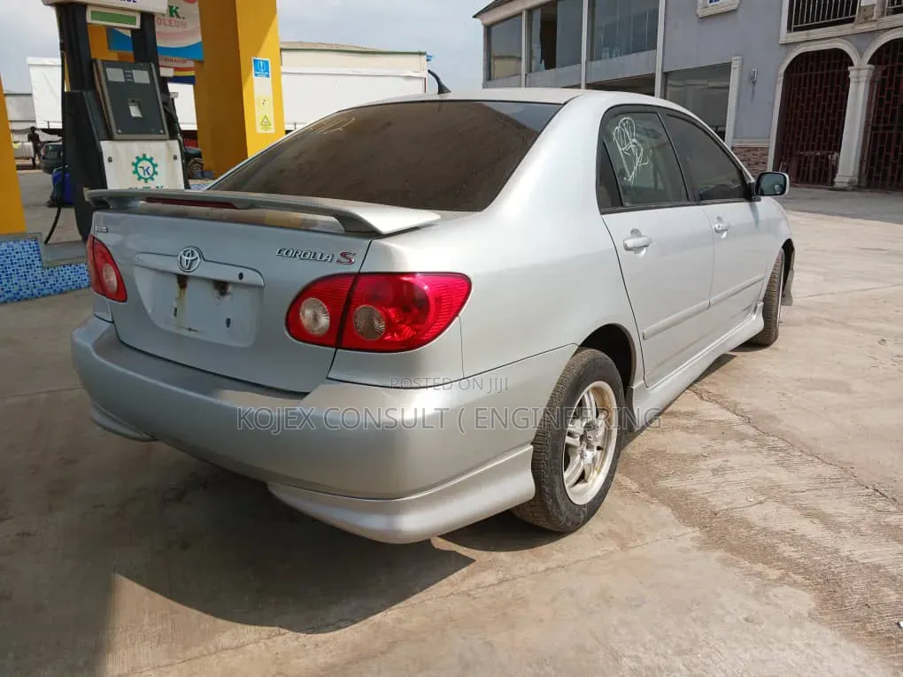 Toyota Corolla S 2006 Silver