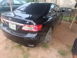 Toyota Corolla 2012 Black