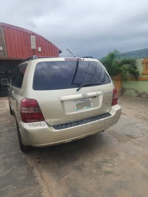 Toyota Highlander Limited V6 AWD 2003 Gold