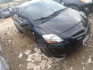 Toyota Yaris 2008 Black
