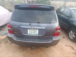 Toyota Highlander 2006 Gray