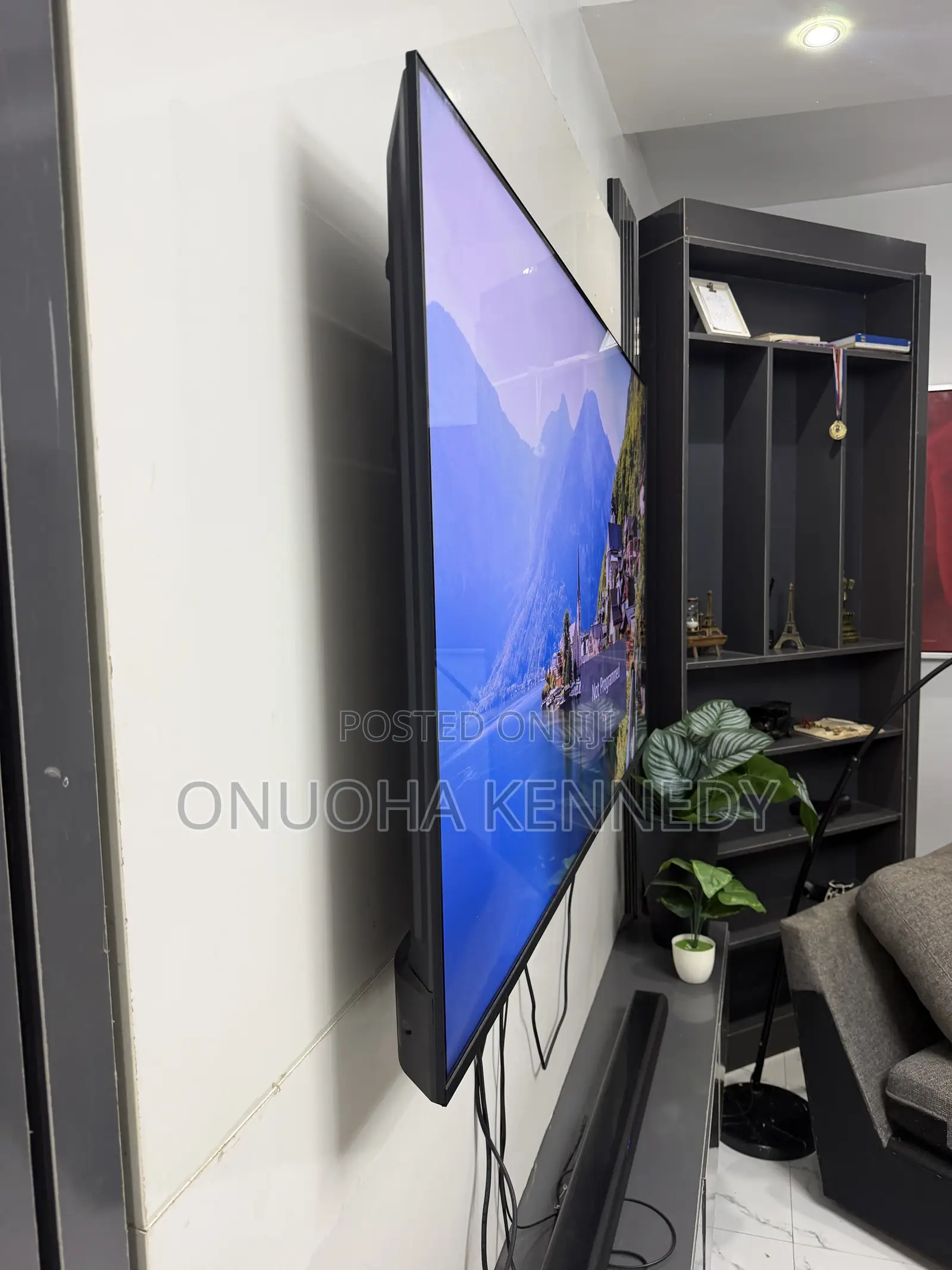 65 Inch LG TV