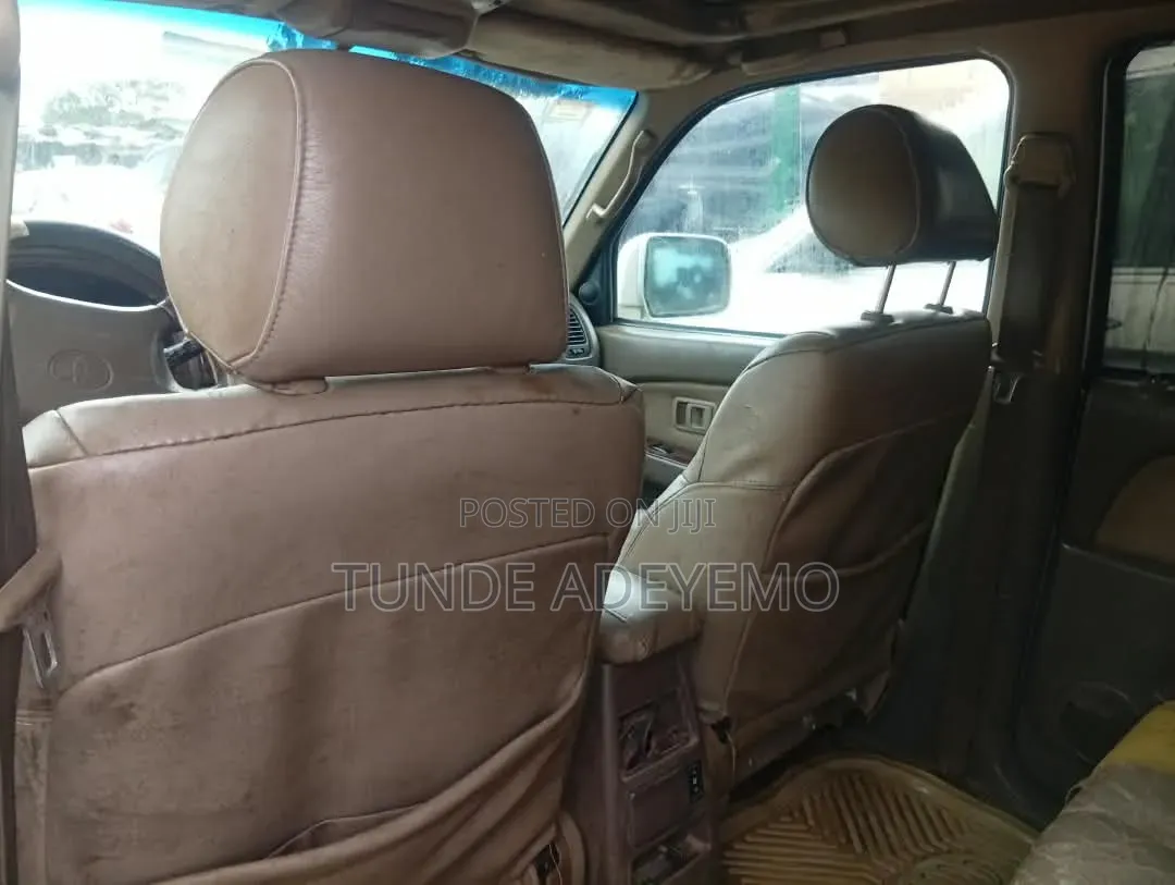 Toyota 4-Runner 1999 Silver