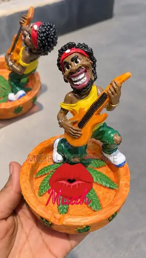 Ashtray Ashtray