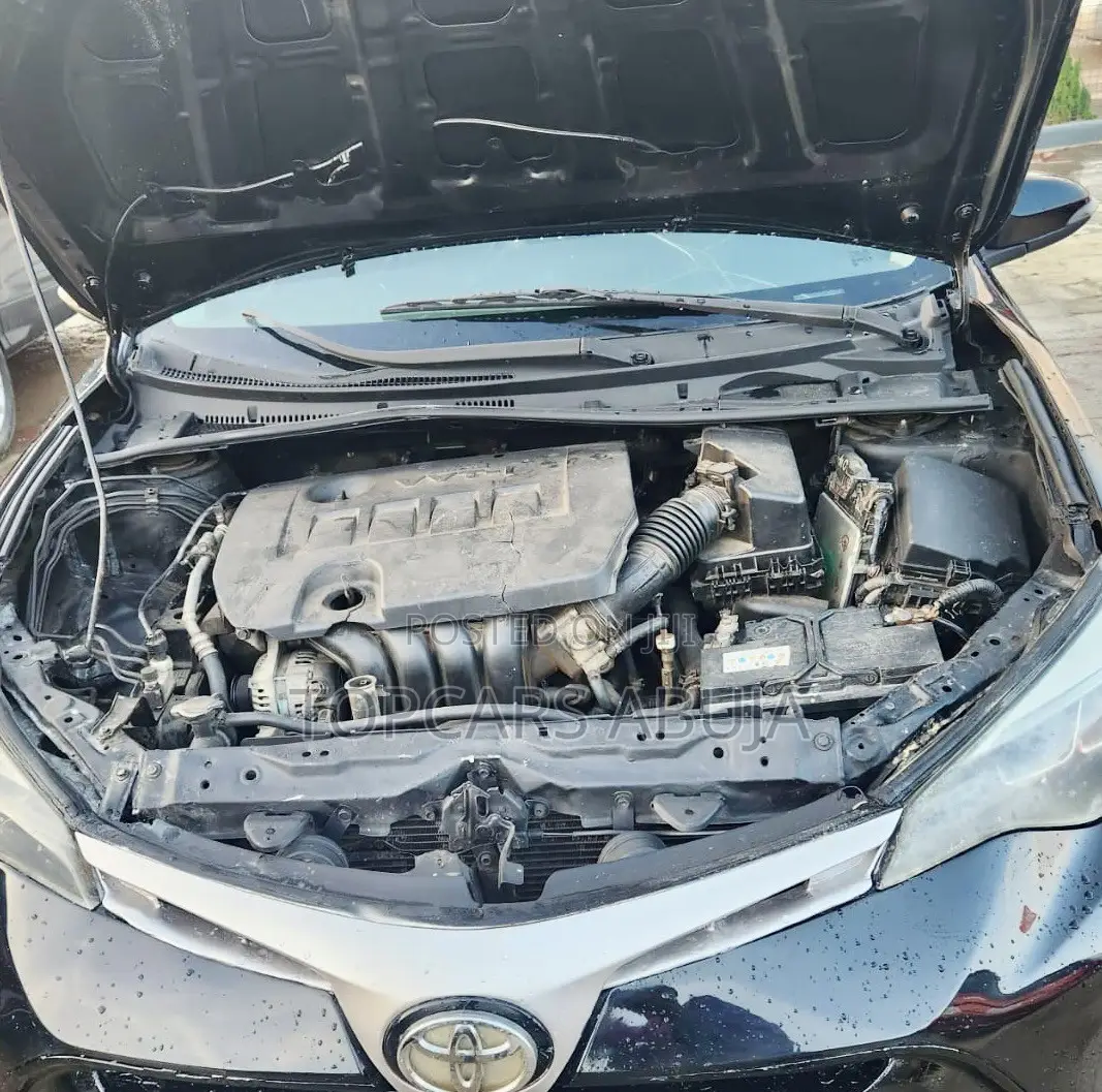 Toyota Corolla 2016 Black
