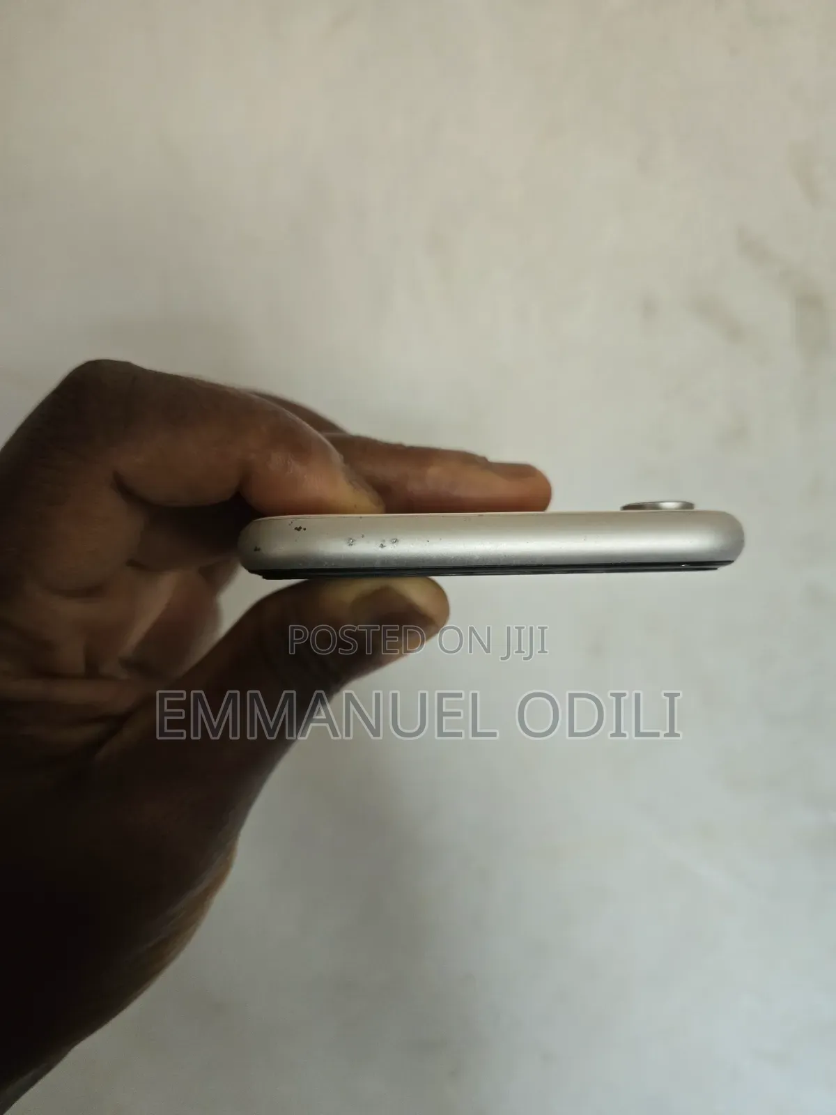 Apple iPhone XR 64 GB White
