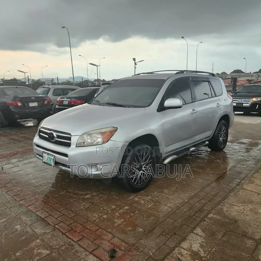 Toyota RAV4 2008 Silver
