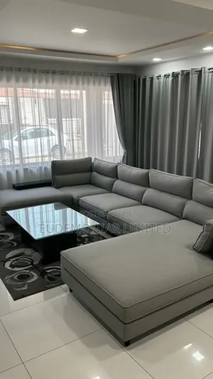 Modern Interior Decoration and Space Styling Services
