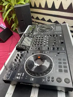 Pioneer XDJ XZ Is Available for Rent