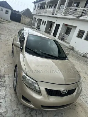 Toyota Corolla S 4dr Sedan (1.8L 4cyl 4A) 2009 Gold