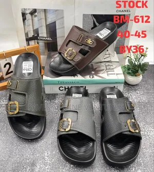 Classic Men's Fashion Slip-on Slippers