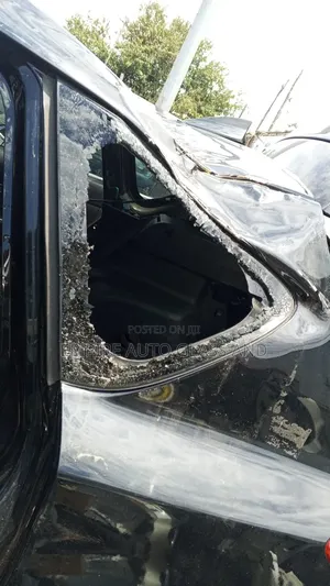 Last Vent Glass for Mazda Cx5 2015 Model Available Now
