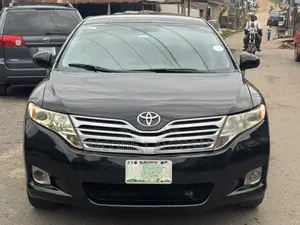 Toyota Venza 2010 Blue