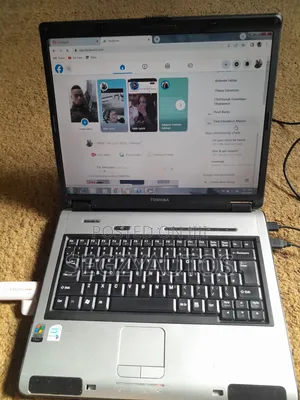 Laptop Toshiba Satellite L300 1.5GB Intel Celeron HDD 60GB