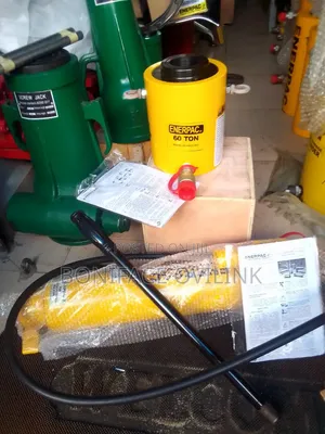 50T Hydraulic Cylinder Jack (Model: RSC-501)