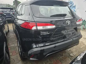 Toyota Corolla Cross 2025 Black