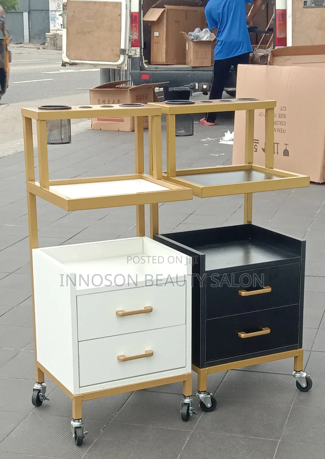 Side Drawer