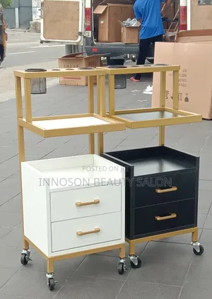 Side Drawer