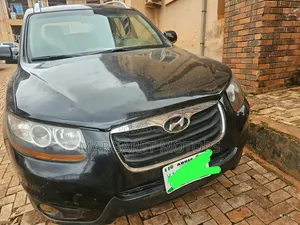 Hyundai Santa Fe 2011 Gray