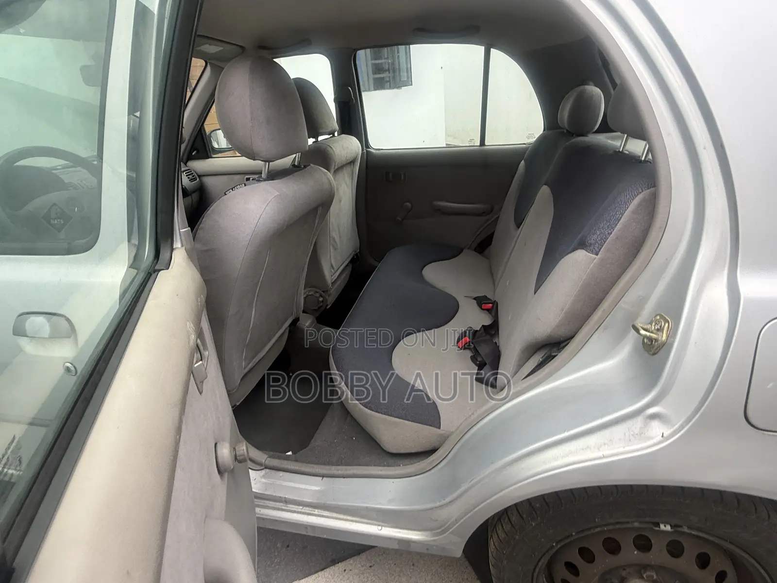 Nissan Micra 2004 Silver