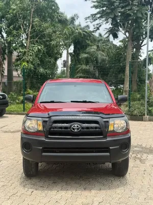 Toyota Tacoma 2010 Red