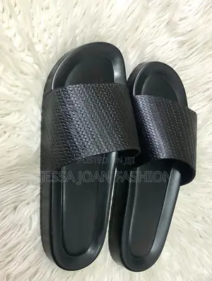 Unisex Cover Top Slippers