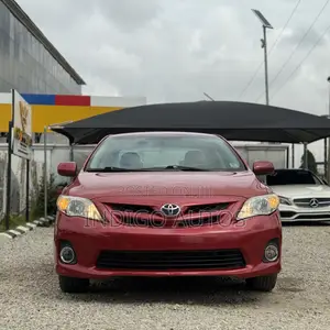 Toyota Corolla 2013 Red