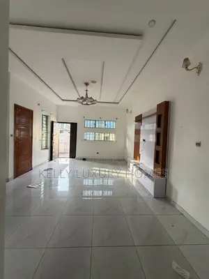 1bdrm Shared Apartment in Ikota for rent
