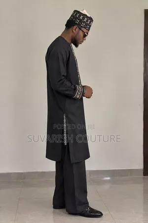Men's Black Luxury Embroidered Kaftan 2-Piece Set