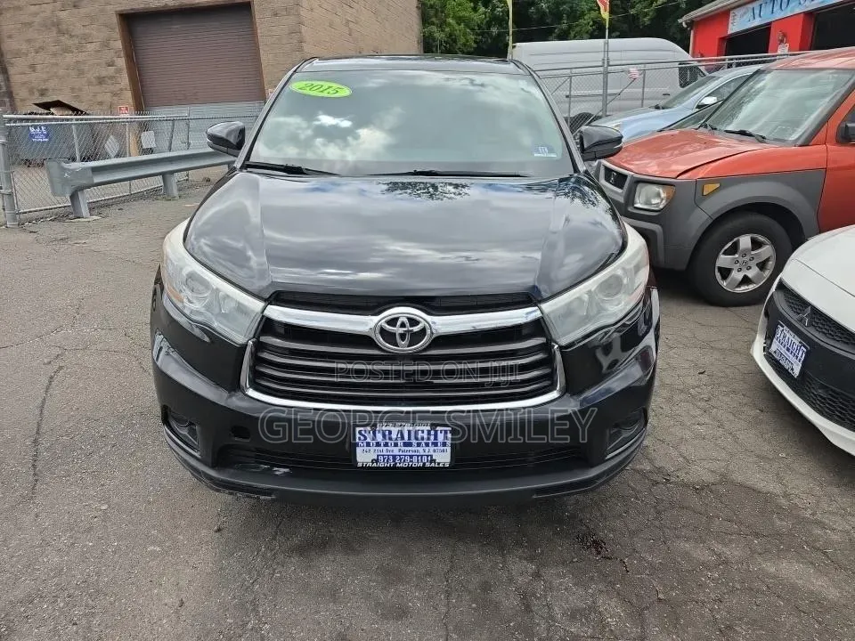 Toyota Highlander 2015 Black