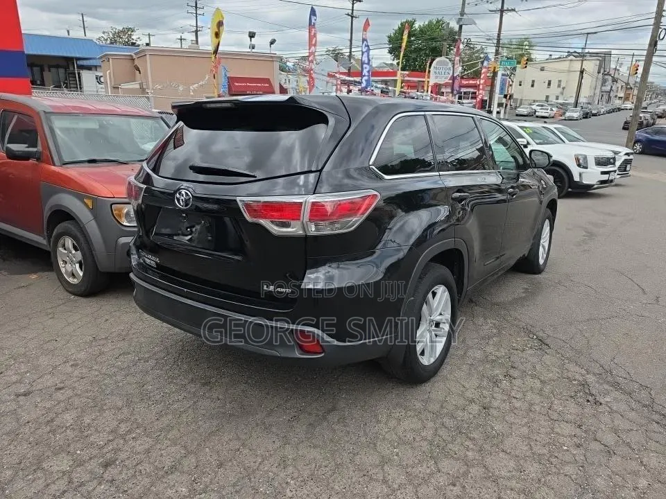 Toyota Highlander 2015 Black